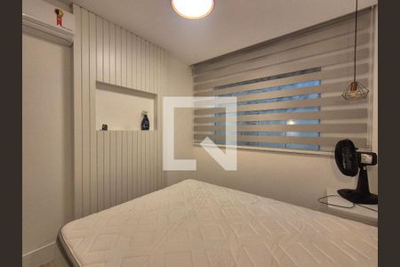 Casa de Condomínio para alugar com 5 quartos, 350m² em Vargem Grande, Rio de Janeiro