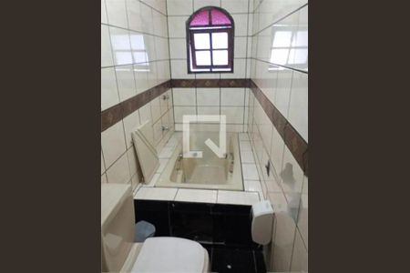 Casa à venda com 3 quartos, 200m² em Vila Talarico, São Paulo