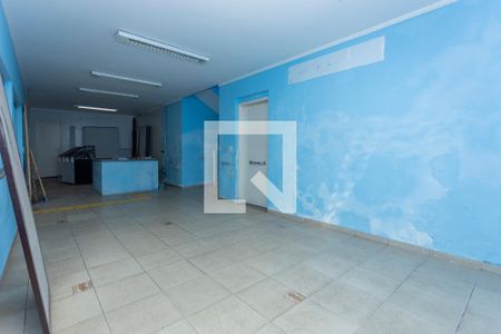 Sala de casa para alugar com 4 quartos, 290m² em Jardim Figueira Grande, São Paulo