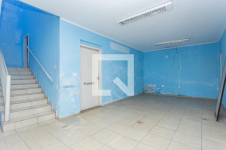 Sala de casa para alugar com 4 quartos, 290m² em Jardim Figueira Grande, São Paulo