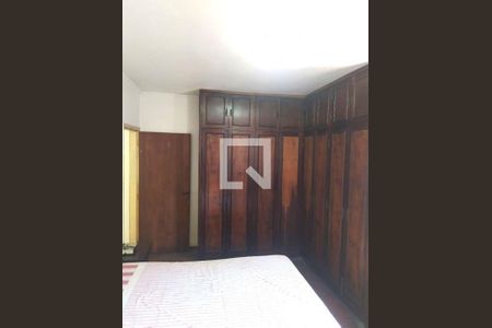 Casa à venda com 3 quartos, 146m² em Jardim Dabril, São Paulo