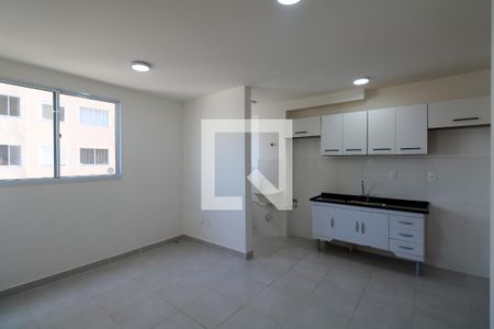 Sala de apartamento para alugar com 2 quartos, 42m² em Vila Palmares, São Caetano do Sul