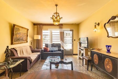 Casa à venda com 3 quartos, 126m² em Vila Mariana, São Paulo