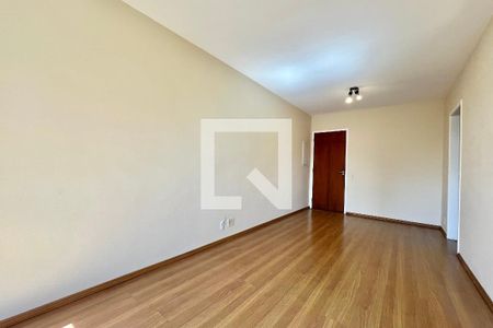 Sala de apartamento para alugar com 2 quartos, 63m² em Vila Guarani, São Paulo