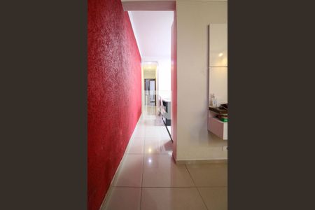 Corredor  de casa à venda com 4 quartos, 313m² em Parque Regina, São Paulo