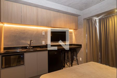 Quarto de kitnet/studio para alugar com 1 quarto, 24m² em Consolação, São Paulo