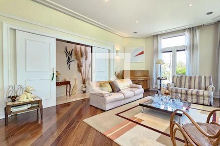 Casa à venda com 5 quartos, 462m² em Tamboré, Santana de Parnaíba