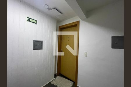 Entrada de apartamento à venda com 2 quartos, 49m² em Santos Dumont, São Leopoldo