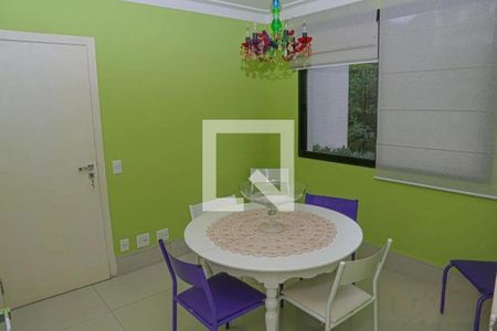Apartamento à venda com 3 quartos, 346m² em Santa Cecilia, São Paulo