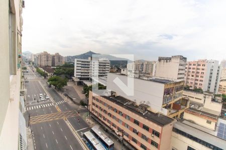 Vista do Quarto 1 de apartamento para alugar com 2 quartos, 56m² em Centro, Niterói