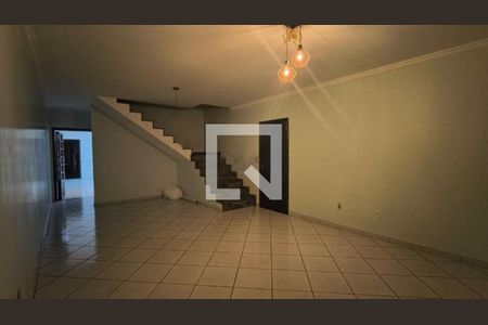 Casa à venda com 3 quartos, 166m² em Jardim Nossa Senhora do Carmo, São Paulo