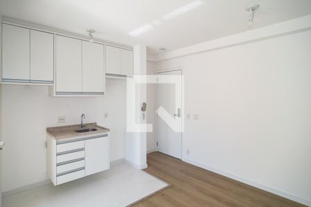 Sala / Cozinha de apartamento para alugar com 1 quarto, 34m² em Consolação, São Paulo