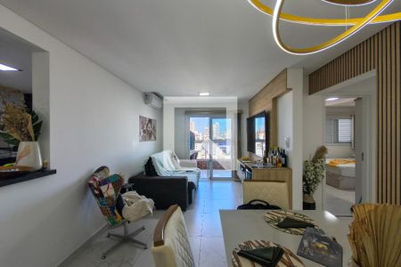 Sala de apartamento para alugar com 2 quartos, 93m² em Aviação, Praia Grande