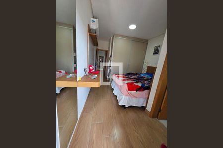 Casa à venda com 3 quartos, 150m² em Parque Sao Domingos, São Paulo