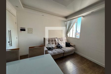 Sala de apartamento à venda com 2 quartos, 55m² em Jardim Roberto, Osasco