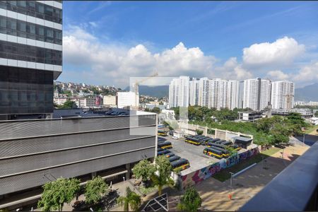 Sala de apartamento para alugar com 2 quartos, 43m² em Santo Cristo, Rio de Janeiro