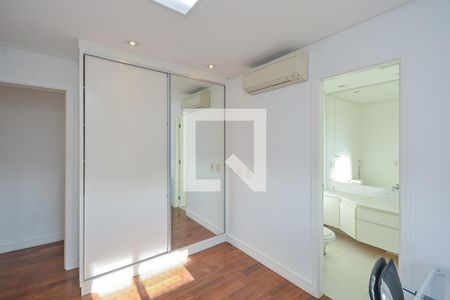 Suite 1 de apartamento à venda com 4 quartos, 223m² em Jardim Marajoara, São Paulo