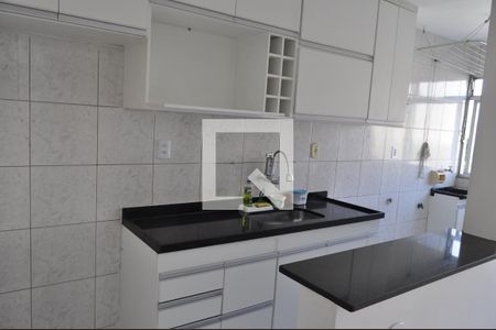 Apartamento para alugar com 2 quartos, 45m² em Tomás Coelho, Rio de Janeiro