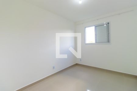 Quarto 1 de apartamento para alugar com 2 quartos, 56m² em Jardim Belizário, Cotia