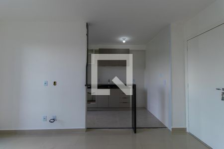 Sala de apartamento para alugar com 2 quartos, 56m² em Jardim Belizário, Cotia