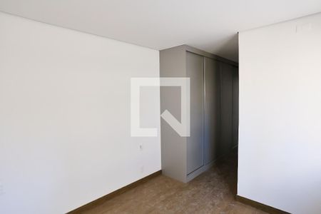 Suíte de apartamento para alugar com 2 quartos, 81m² em Funcionários, Belo Horizonte