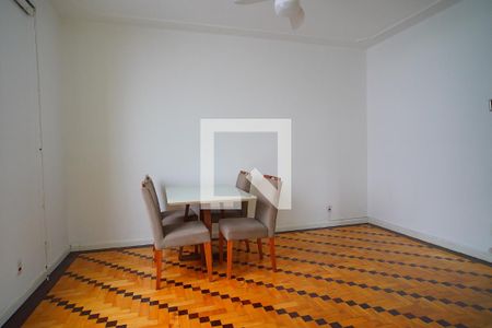 Sala  de apartamento à venda com 3 quartos, 100m² em Moinhos de Vento, Porto Alegre