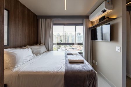 Sala/Quarto de apartamento à venda com 1 quarto, 21m² em Campo Belo, São Paulo