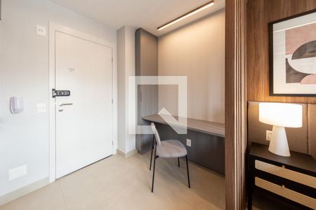 Sala/Quarto de apartamento à venda com 1 quarto, 21m² em Campo Belo, São Paulo