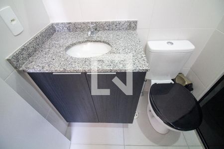 Banheiro da Suíte de kitnet/studio para alugar com 1 quarto, 27m² em Campo Belo, São Paulo