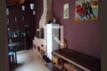 Casa à venda com 4 quartos, 300m² em Cidade Líder, São Paulo