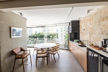Sala de apartamento à venda com 3 quartos, 201m² em Residencial Tambore Iii, Santana de Parnaíba