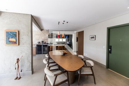 Sala de apartamento à venda com 3 quartos, 201m² em Residencial Tambore Iii, Santana de Parnaíba