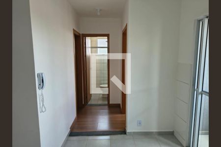 Apartamento para alugar com 2 quartos, 47m² em Jardim Inconfidencia, Uberlândia