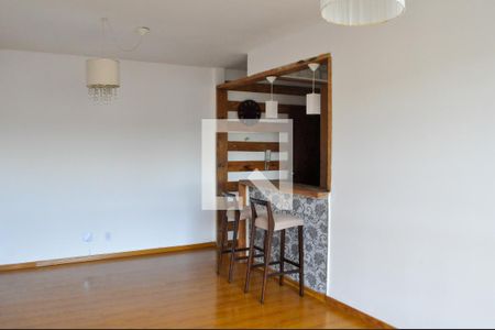 Sala  de apartamento à venda com 3 quartos, 79m² em Teresópolis, Porto Alegre