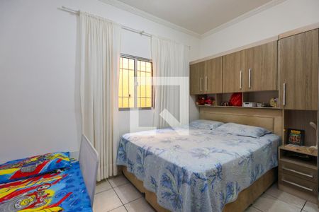 Quarto 1 de casa à venda com 4 quartos, 186m² em Parque Arariba, São Paulo