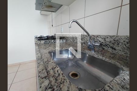 Apartamento para alugar com 2 quartos, 50m² em Presidente Roosevelt, Uberlândia