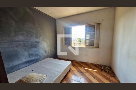 Quarto  de casa à venda com 2 quartos, 138m² em Cidade Dutra, São Paulo