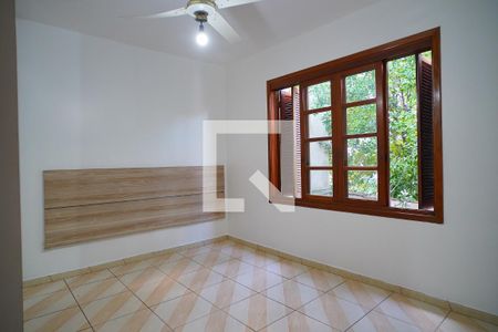 Quarto suíte  de apartamento para alugar com 3 quartos, 64m² em Santa Cecília, Porto Alegre