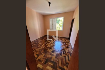 Quarto de apartamento à venda com 1 quarto, 53m² em Menino Deus, Porto Alegre