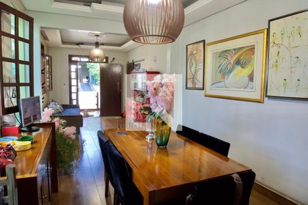 Sala de casa à venda com 3 quartos, 360m² em Alto dos Pinheiros, Belo Horizonte