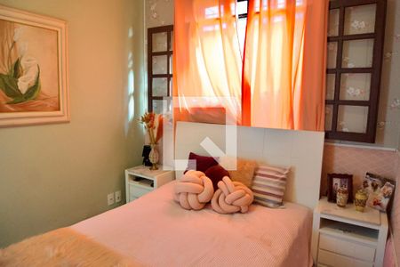 Quarto  de casa à venda com 3 quartos, 360m² em Alto dos Pinheiros, Belo Horizonte