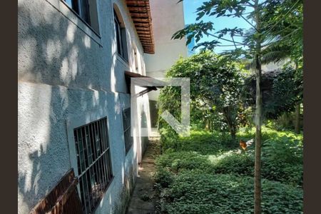 Casa à venda com 2 quartos, 182m² em Vila Tramontano, São Paulo