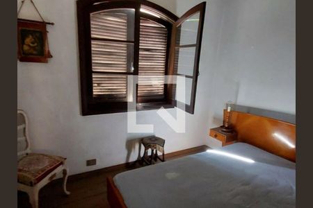 Casa à venda com 2 quartos, 182m² em Vila Tramontano, São Paulo