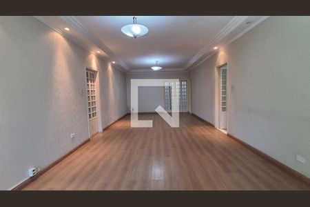 Sala de casa à venda com 2 quartos, 253m² em Osvaldo Cruz, São Caetano do Sul