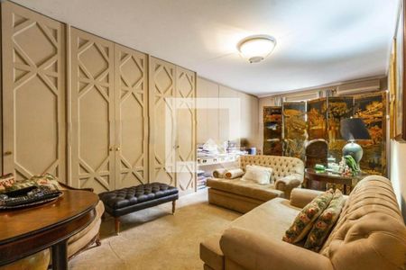 Casa à venda com 4 quartos, 536m² em Jardim Guedala, São Paulo