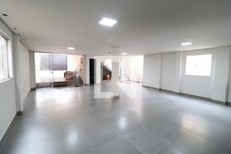 Sala de casa para alugar com 3 quartos, 259m² em Vigilato Pereira, Uberlândia