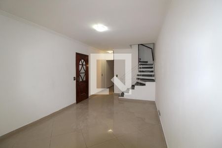 Sala de casa de condomínio à venda com 3 quartos, 150m² em Jardim Jussara, São Paulo