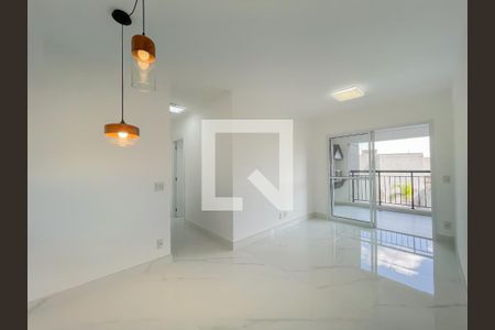 Sala de apartamento para alugar com 2 quartos, 67m² em Centro, Osasco