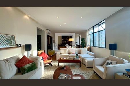 Sala de TV de apartamento à venda com 3 quartos, 165m² em Cerqueira César, São Paulo