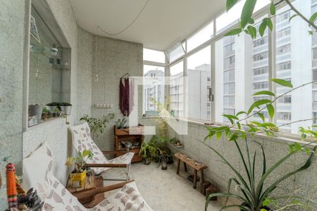 Sacada de apartamento à venda com 4 quartos, 228m² em Bela Vista, São Paulo